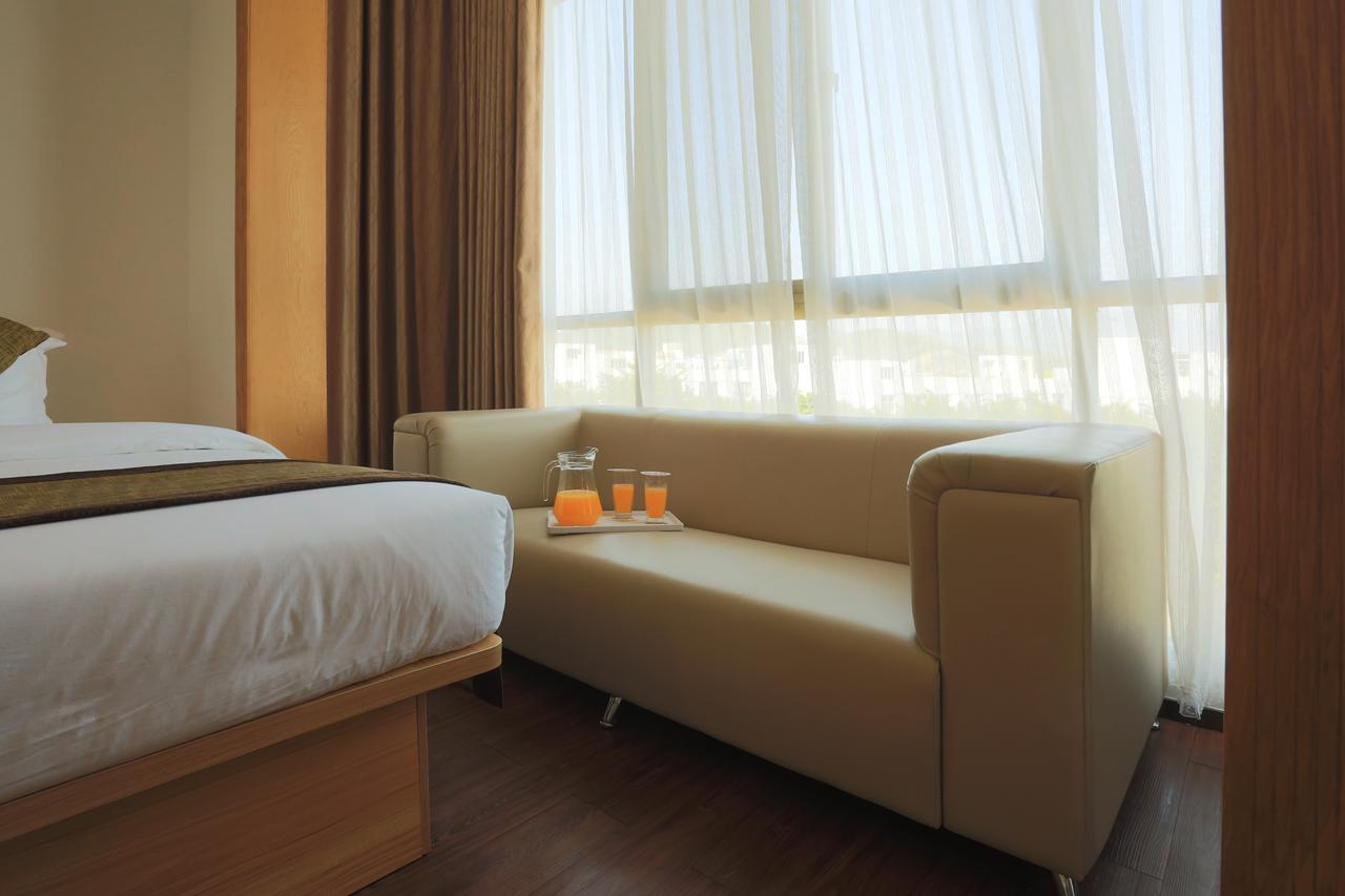 Oyo8001 Tiandi Hotel Shenzhen Buitenkant foto