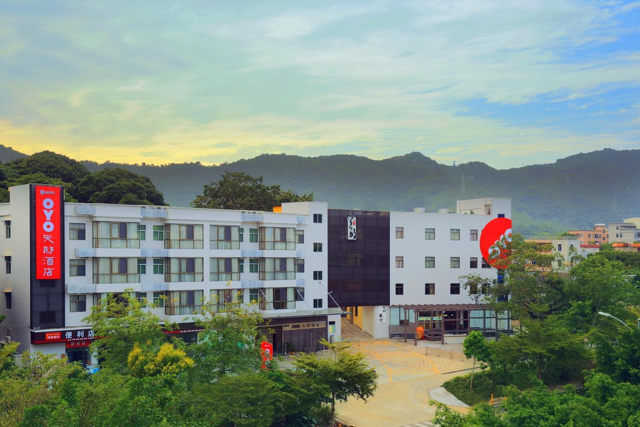Oyo8001 Tiandi Hotel Shenzhen Buitenkant foto