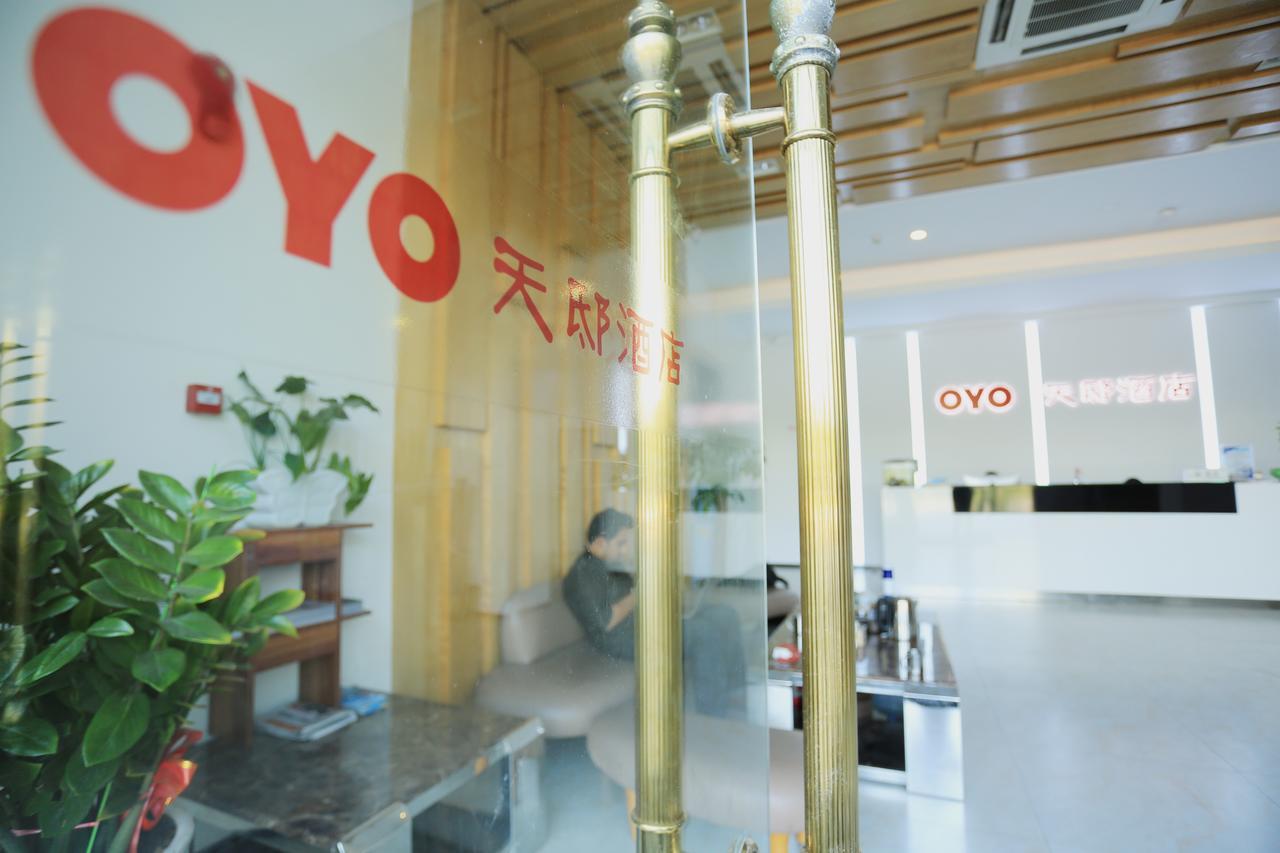 Oyo8001 Tiandi Hotel Shenzhen Buitenkant foto